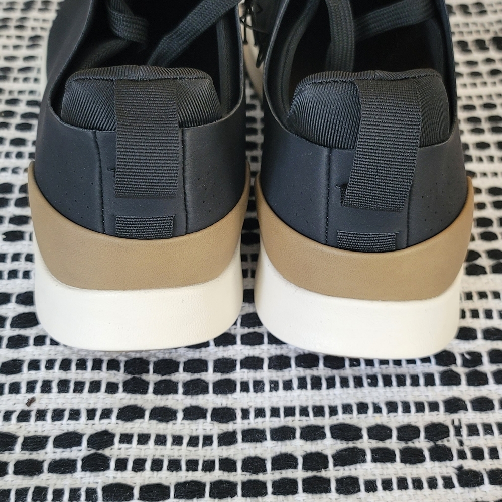 Steve Madded Razor Sneakers - Picture 3 of 4